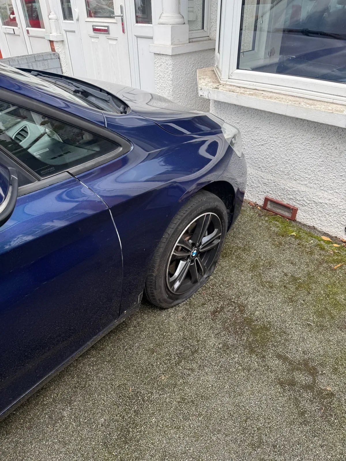 Mobile tyre fitting being carried out at a customer location