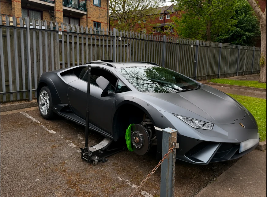 Performance vehicle supported by Mobile Tyre Experts